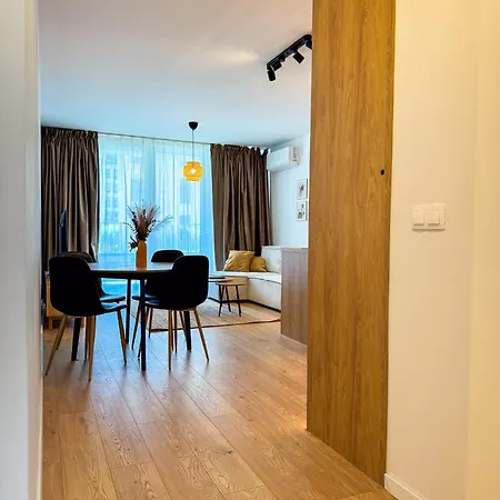 Little Rome - 2 Bedroom With Garden And Free Parking アパート *