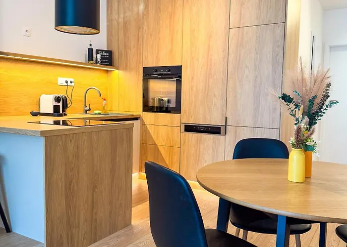 Lejlighed Little Rome - 2 Bedroom With Garden And Free Parking *